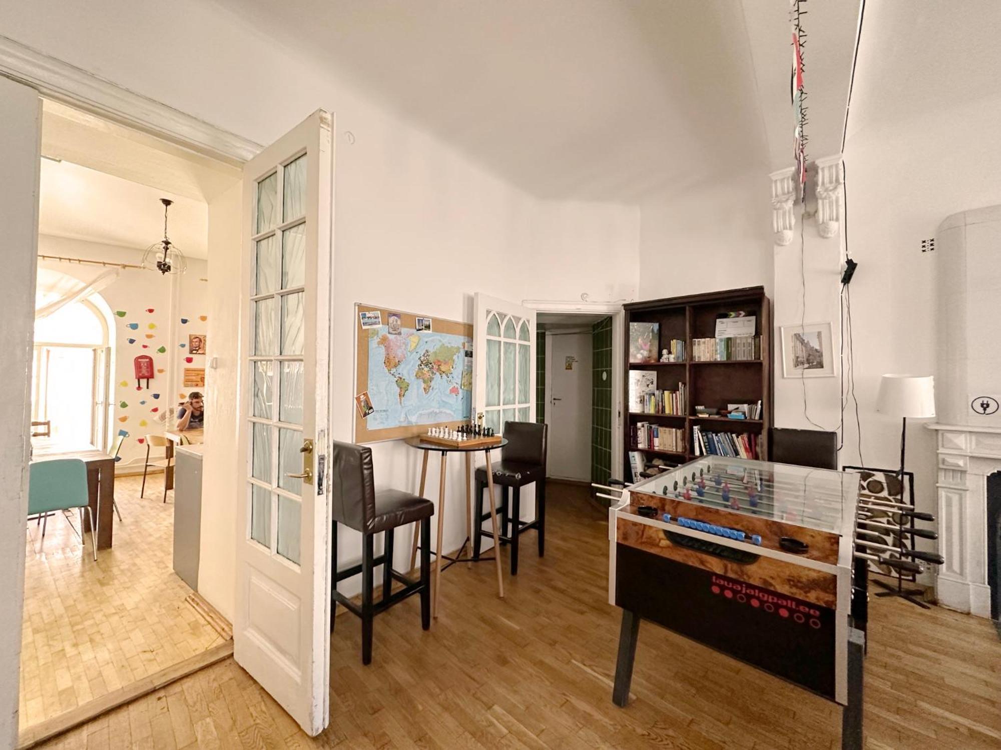Imaginary Hostel (Adults Only) Reval Esterno foto